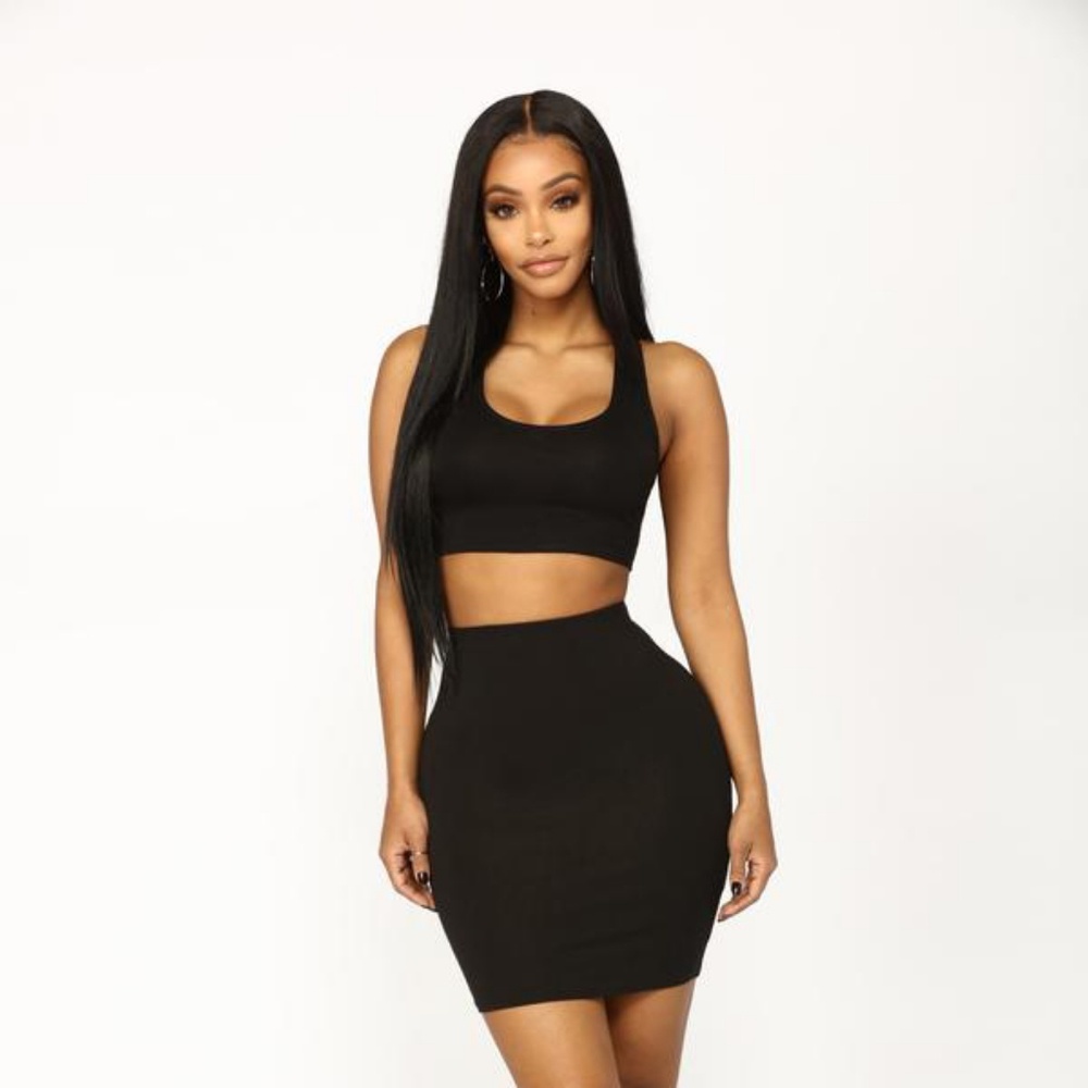 Sky high skirt set ( accepting offers)!!!!